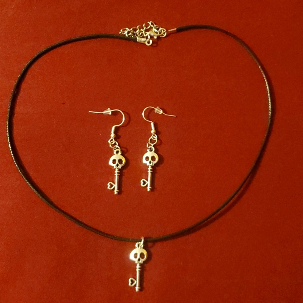 Handmade Silver Skull Key Earrings & Necklace Set